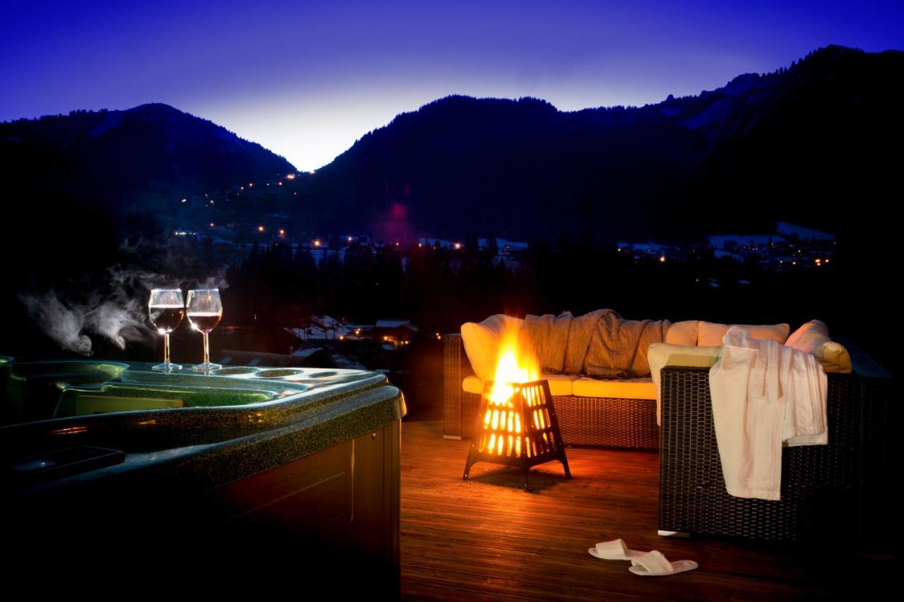 Riverwood Lodge Montriond Esterno foto