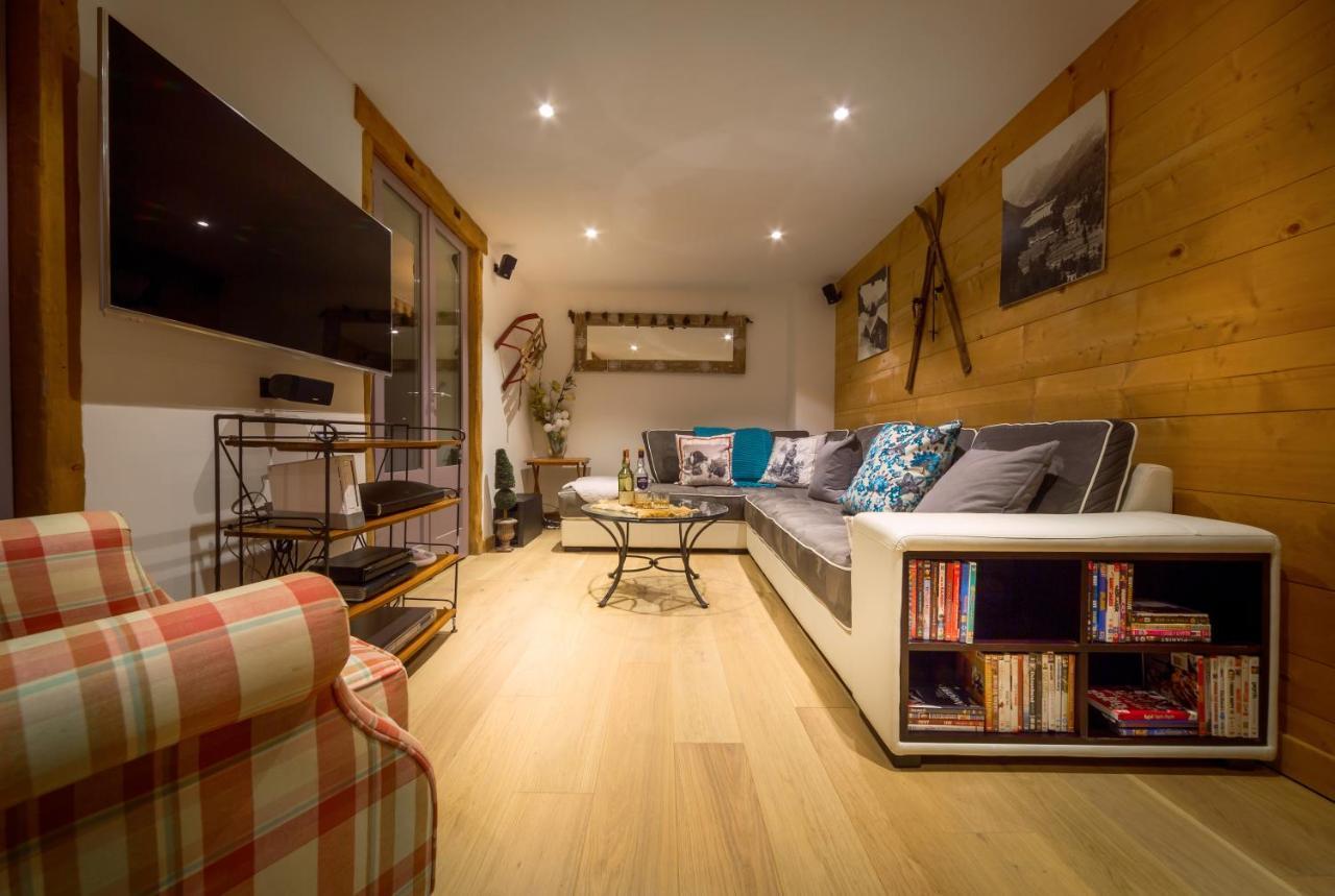 Riverwood Lodge Montriond Esterno foto